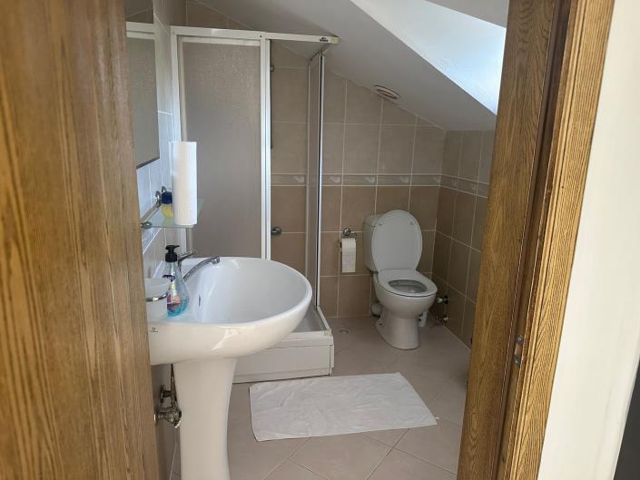 Image No.17-3 Bed Apartment for sale