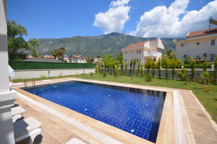 Image No.32-4 Bed Villa / Detached for sale