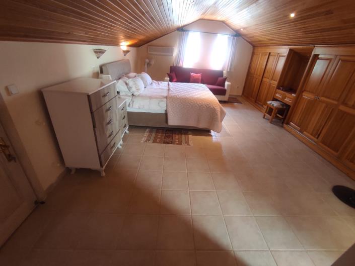 Image No.24-2 Bed Apartment for sale