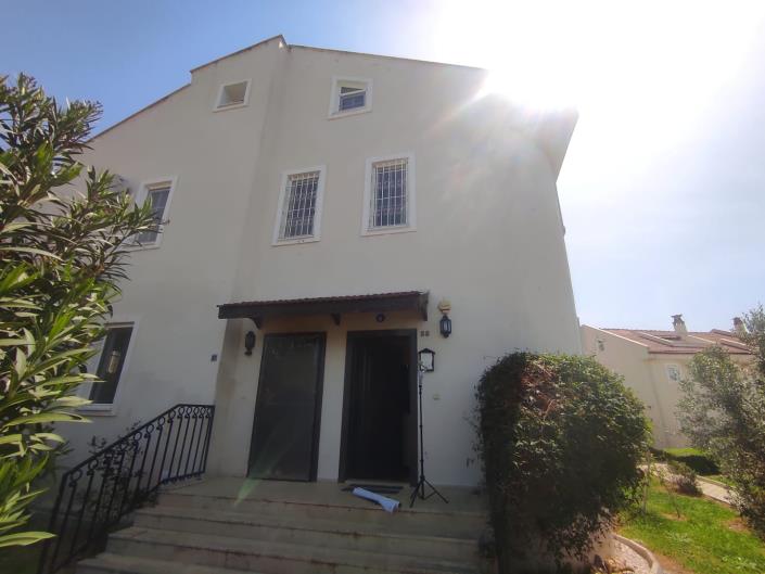 Image No.37-2 Bed Apartment for sale