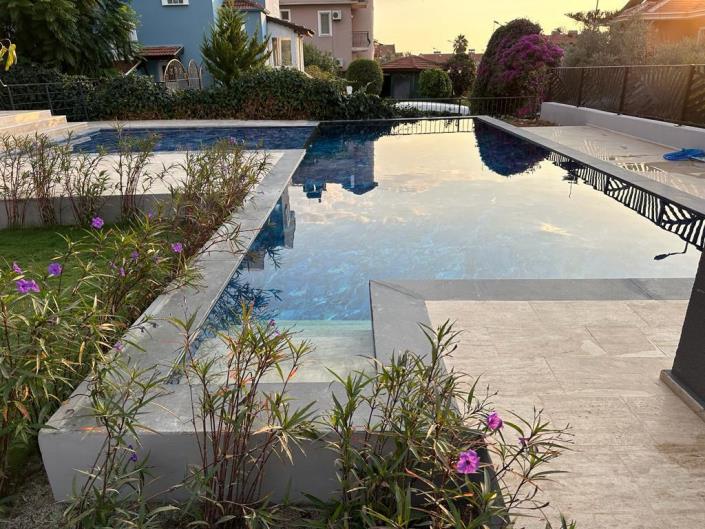 Image No.5-5 Bed House/Villa for sale