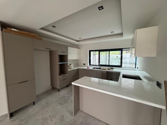 Image No.6-4 Bed Villa for sale