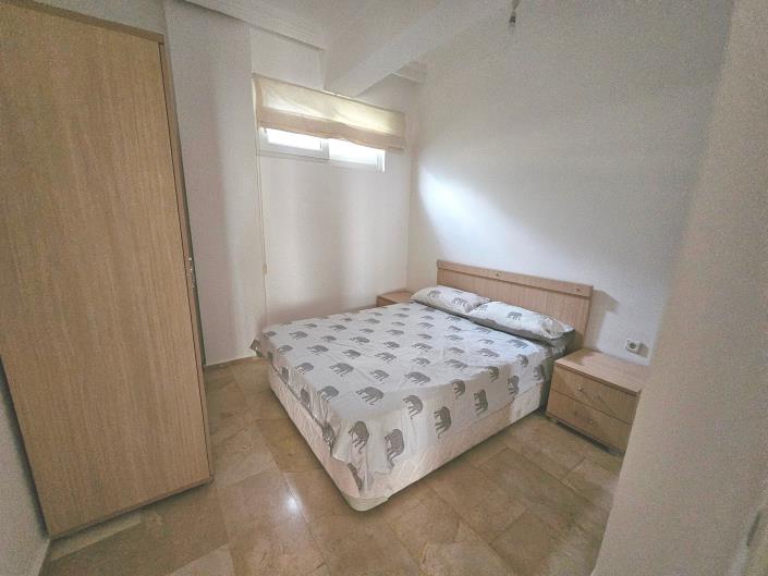 Image No.21-3 Bed Apartment for sale