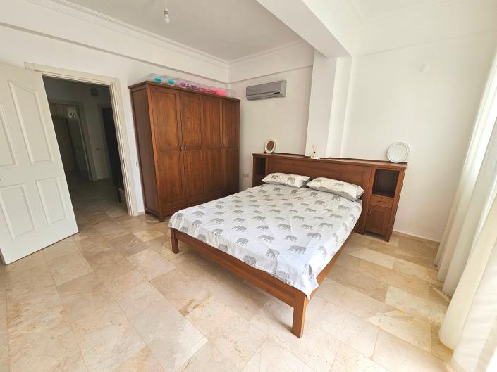 Image No.28-3 Bed Apartment for sale