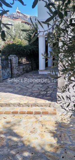 Image No.24-4 Bed Villa / Detached for sale