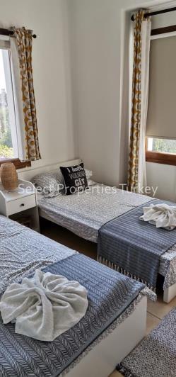 Image No.35-4 Bed Villa / Detached for sale