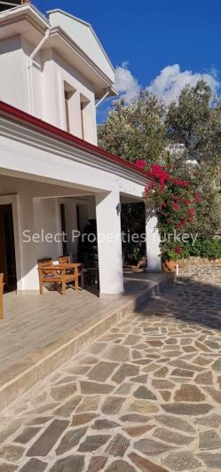 Image No.39-4 Bed Villa / Detached for sale