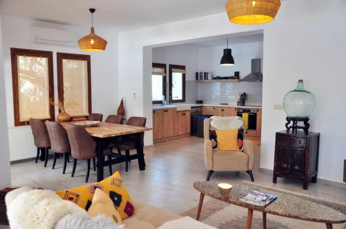 Image No.19-4 Bed Villa / Detached for sale