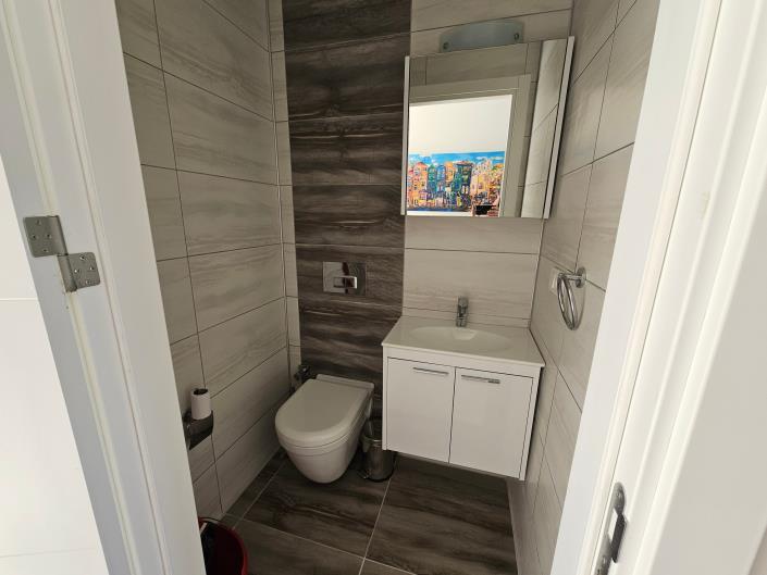 Image No.18-2 Bed Apartment for sale