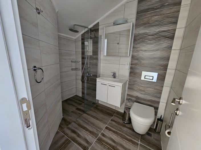 Image No.22-2 Bed Apartment for sale