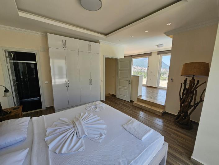 Image No.23-4 Bed House/Villa for sale