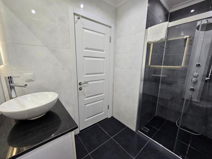 Image No.42-4 Bed House/Villa for sale