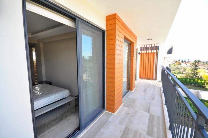 Image No.12-4 Bed House/Villa for sale