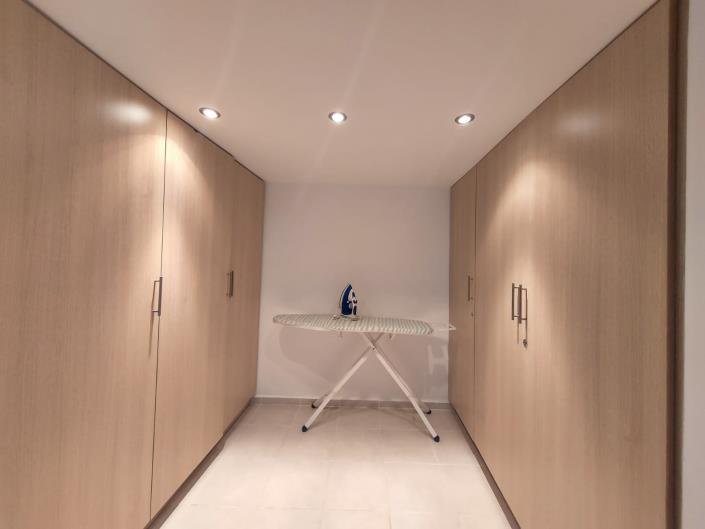 Image No.26-3 Bed Apartment for sale