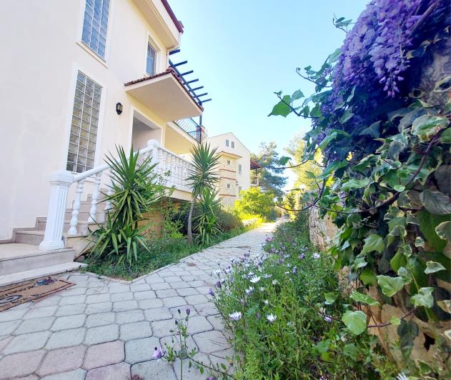 Image No.5-3 Bed Apartment for sale