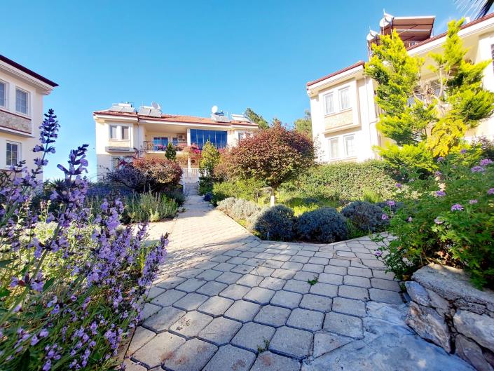 Image No.6-3 Bed Apartment for sale