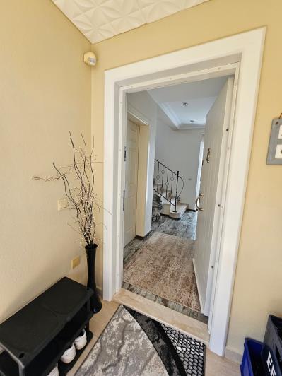 Image No.9-4 Bed Villa / Detached for sale