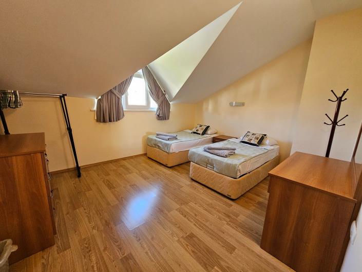 Image No.36-3 Bed Duplex for sale