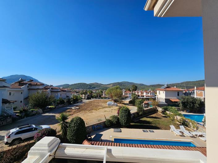 Image No.19-4 Bed Apartment for sale