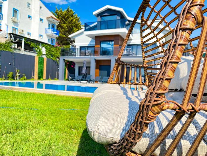 Image No.28-4 Bed Villa / Detached for sale