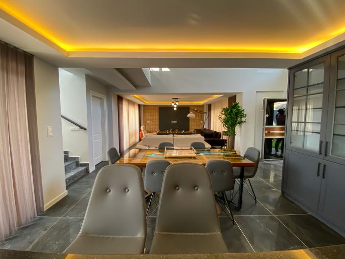 Image No.11-4 Bed Villa / Detached for sale