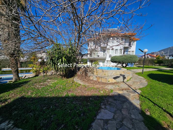 Image No.24-2 Bed Apartment for sale