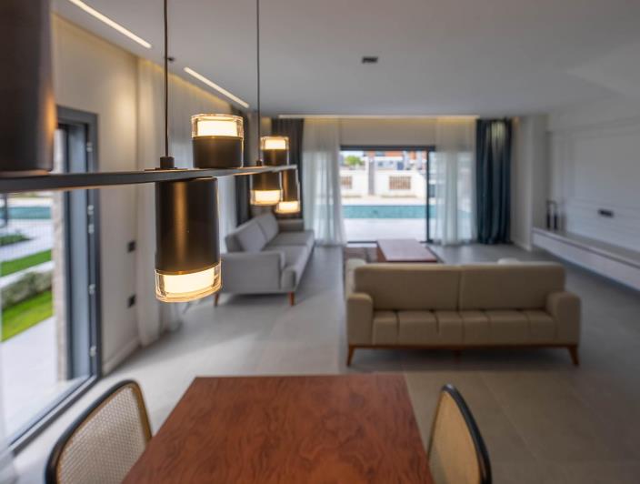 Image No.7-4 Bed House/Villa for sale