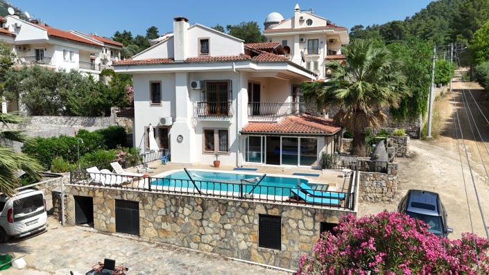 Image No.3-5 Bed Villa / Detached for sale