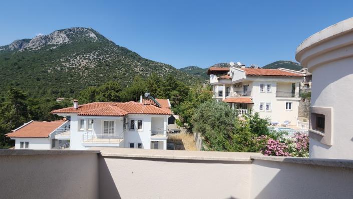 Image No.23-5 Bed Villa / Detached for sale