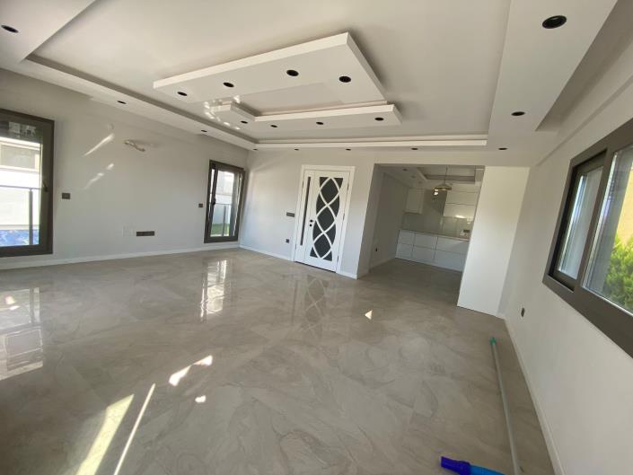 Image No.7-4 Bed Villa / Detached for sale