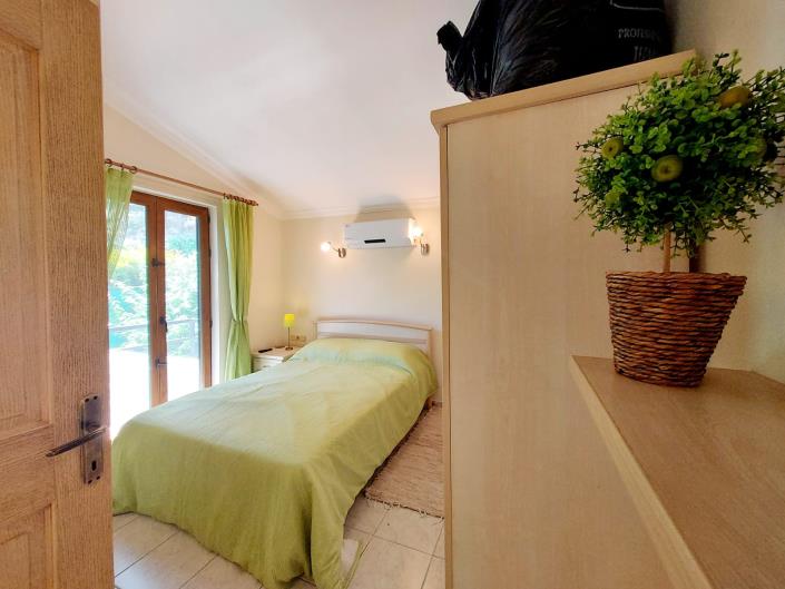 Image No.29-3 Bed Villa / Detached for sale