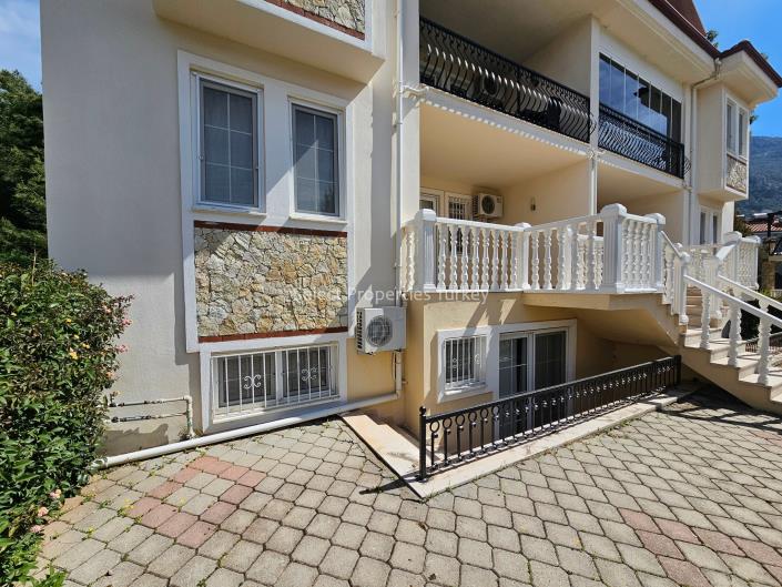 Image No.10-4 Bed Apartment for sale