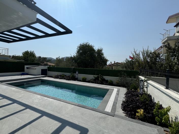 Image No.2-4 Bed House/Villa for sale