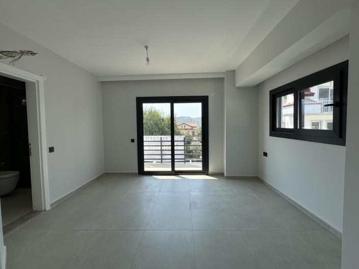 Image No.13-4 Bed House/Villa for sale