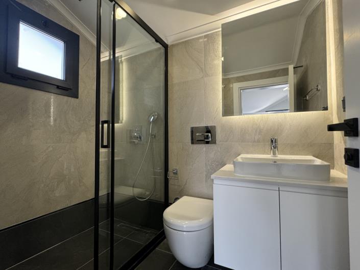 Image No.28-4 Bed House/Villa for sale