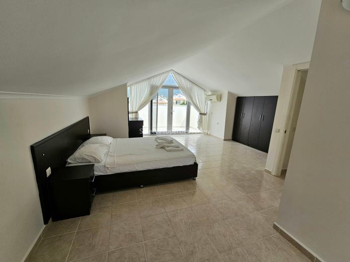 Image No.39-3 Bed Villa for sale