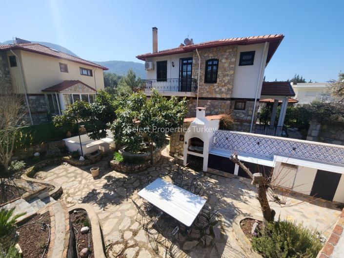 Image No.11-3 Bed Villa / Detached for sale