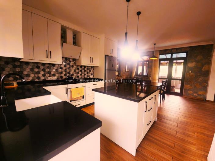 Image No.23-3 Bed Villa / Detached for sale