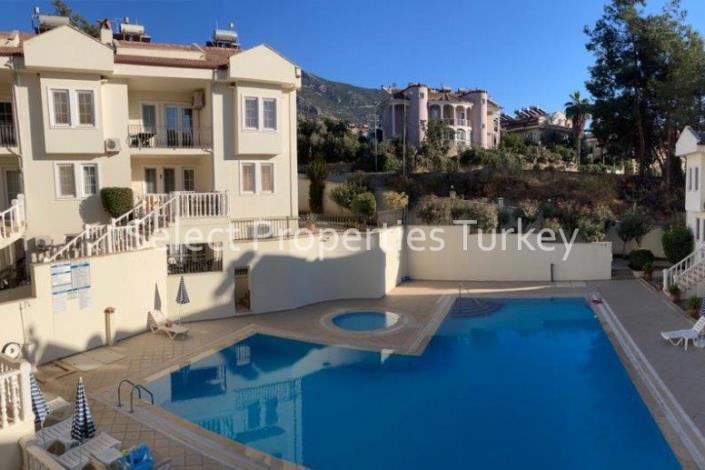 Image No.1-4 Bed Apartment for sale