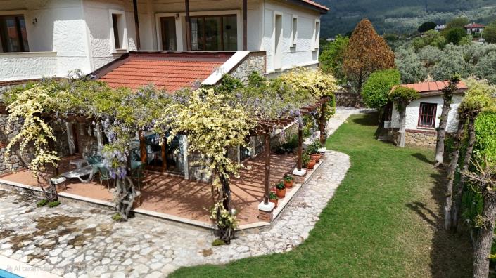 Image No.2-3 Bed Villa for sale