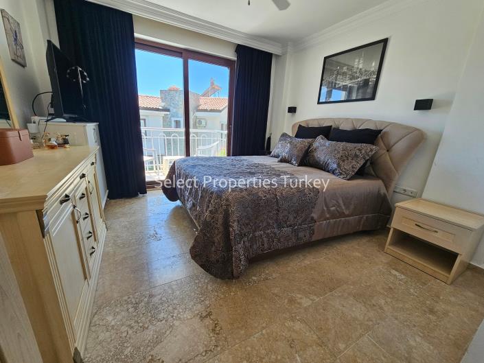 Image No.28-4 Bed Villa for sale