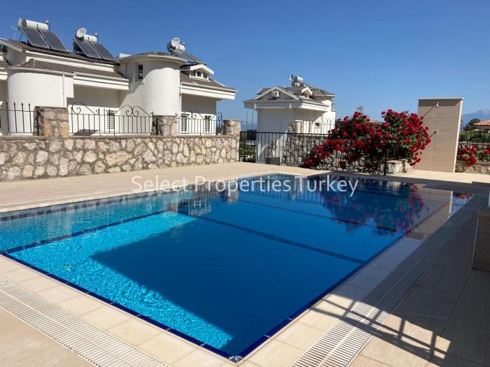 Image No.2-5 Bed Villa for sale