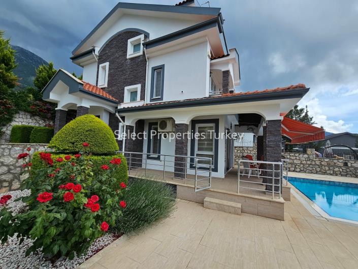 Image No.9-5 Bed Villa for sale