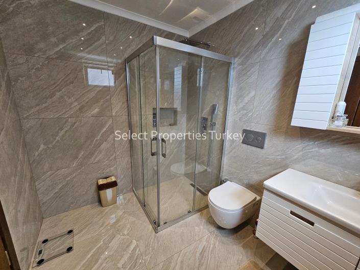 Image No.34-5 Bed Villa for sale