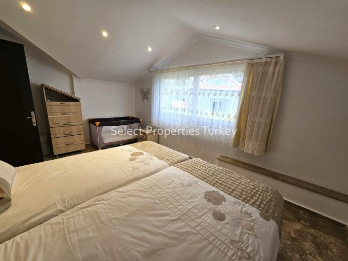 Image No.47-5 Bed Villa for sale