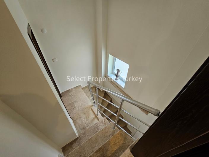 Image No.49-5 Bed Villa for sale