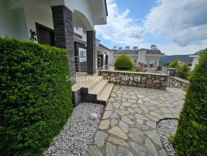 Image No.53-5 Bed Villa for sale