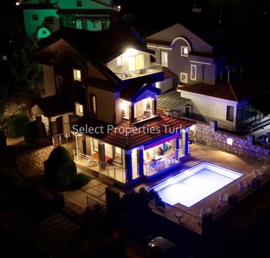 Image No.60-5 Bed Villa for sale