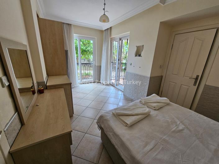 Image No.33-2 Bed Apartment for sale