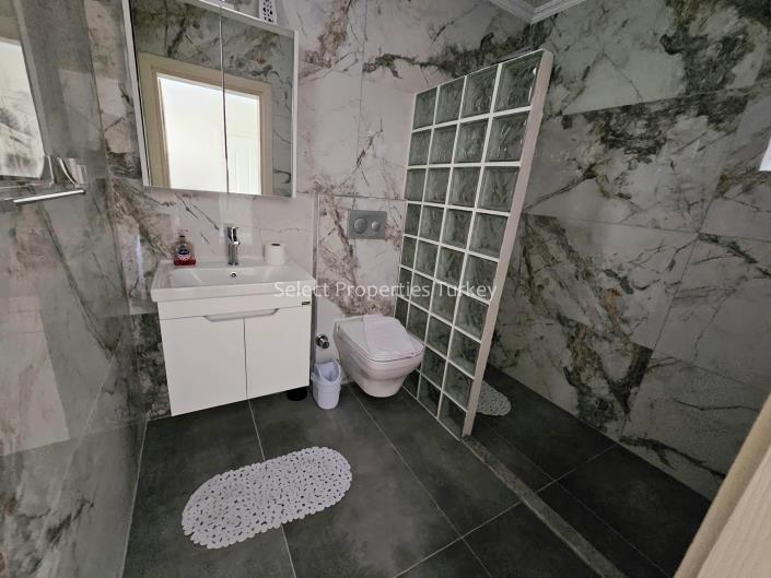 Image No.42-2 Bed Apartment for sale